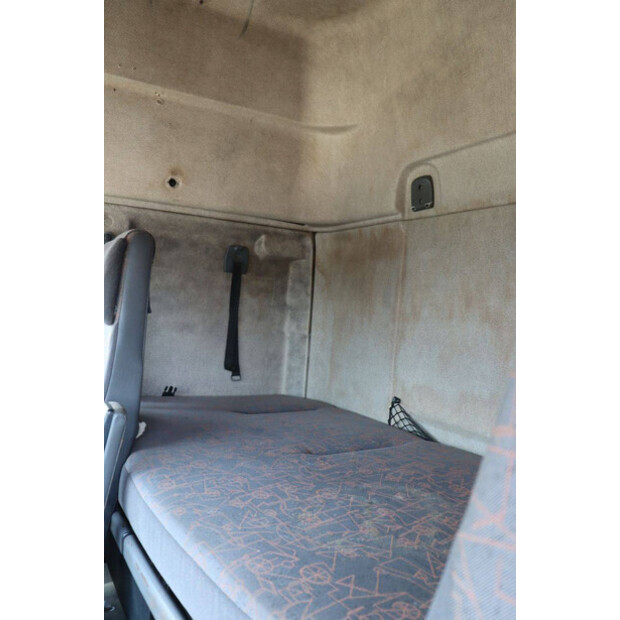 2003 Renault 370 DCI-48863438