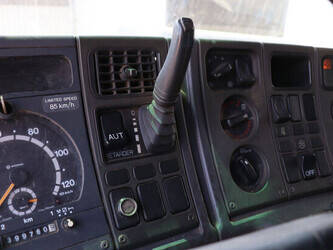 2002-scania-124l-420-1480195-48863475
