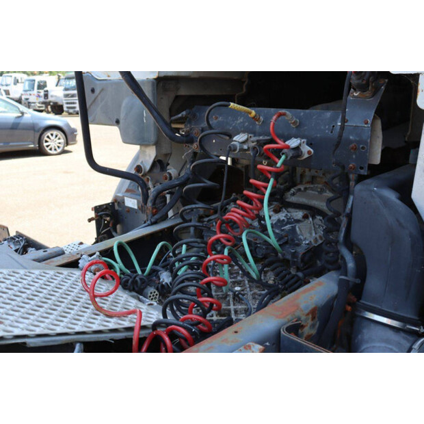 2003 رينو 420DCI-48863563