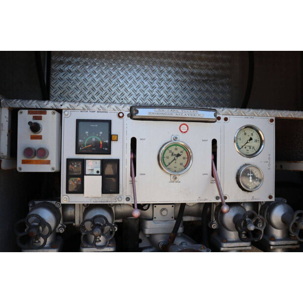 1991 داف 1700 ATI-48863642