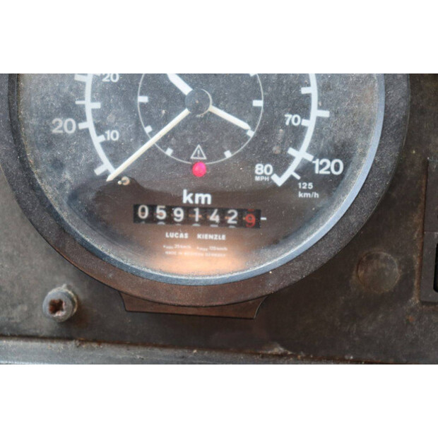 1991 داف 1700 ATI-48863665