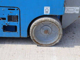 2012-genie-gs-1932-1480204-48863838