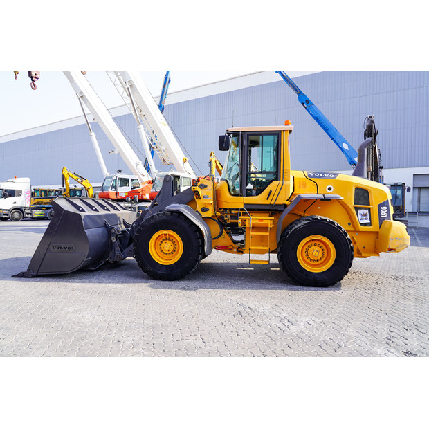 2012 فولفو L90G-48864025