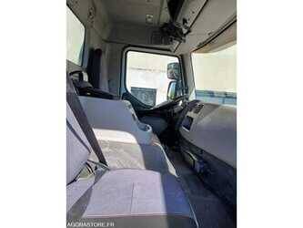 2012-renault-premium-1478391-48864140
