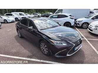 2021-lexus-es300h-48864231