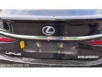 2021-lexus-es300h-48864235