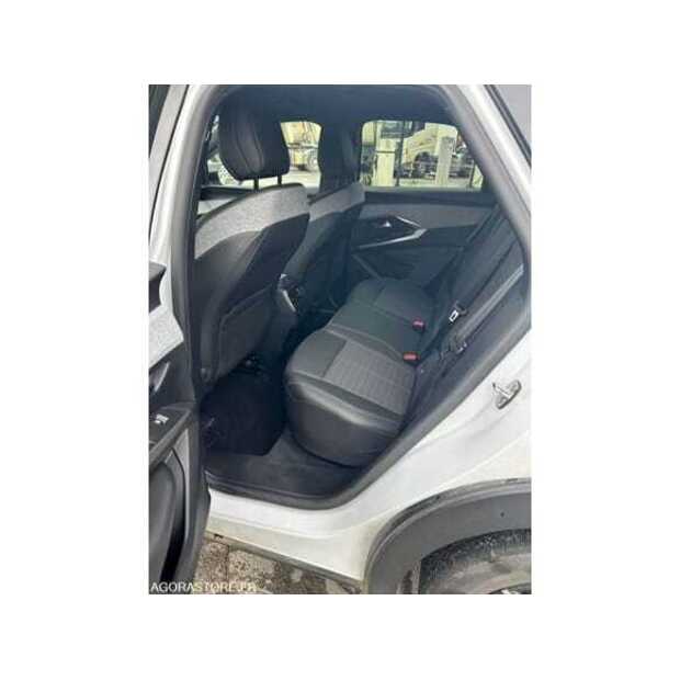 2024 Peugeot 3008-48864318