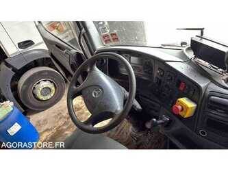 mercedes-benz-2633-1480232-48864508