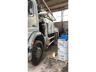 mercedes-benz-2633-1480232-48864518