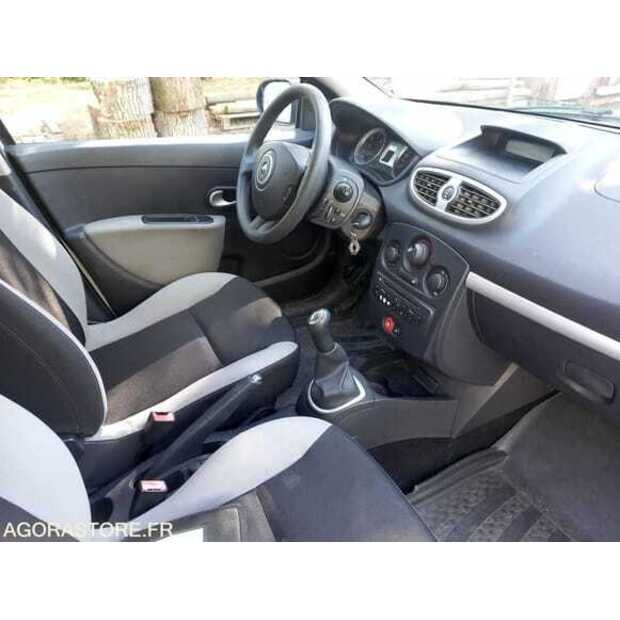 2012 Renault Clio-48864638