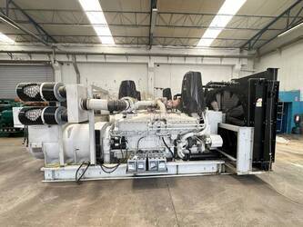 صورة ل مولدات 1996 CUMMINS ONAN KTA 50 1675 KVA
