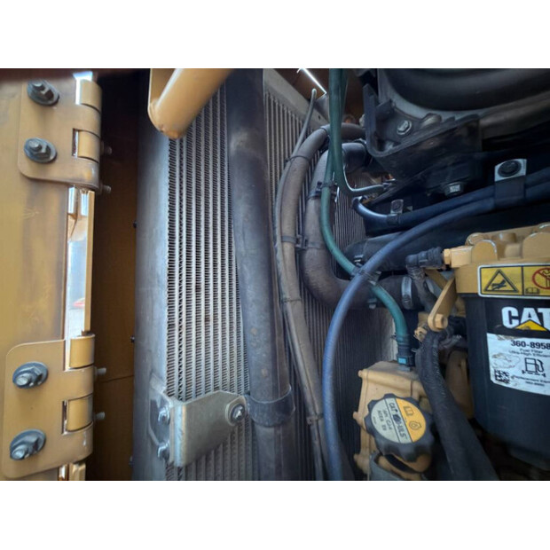 2016 Caterpillar 963K-48868478