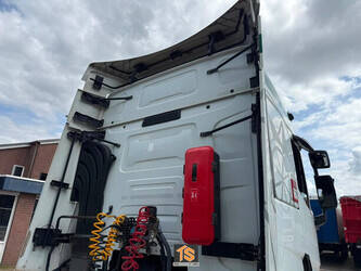 2015-renault-t430-1470786-48873680