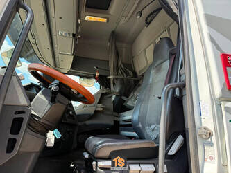 2015-renault-t430-1470786-48873688
