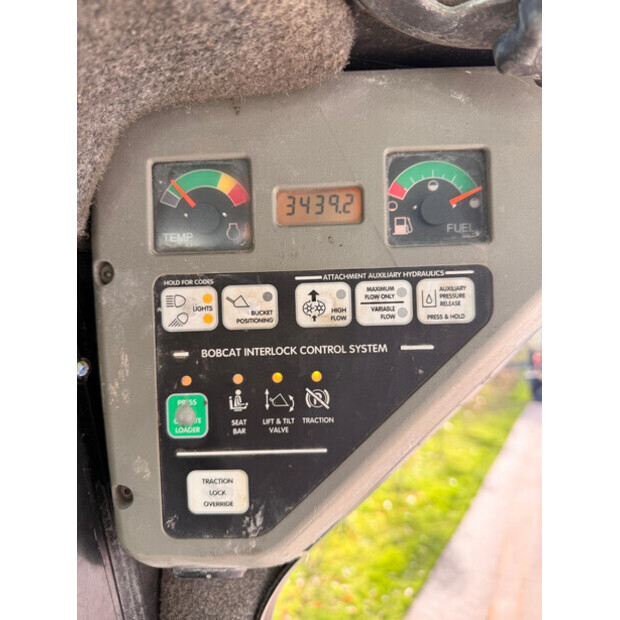 2001 بوبكات 753-48873747