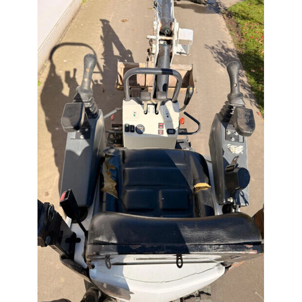 2019 بوبكات E10Z-48873778