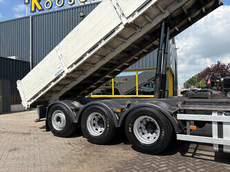 2005-volvo-fm-1480458-48873962