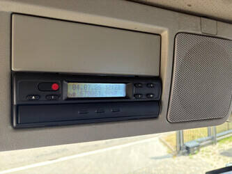 2005-volvo-fm-1480458-48873971