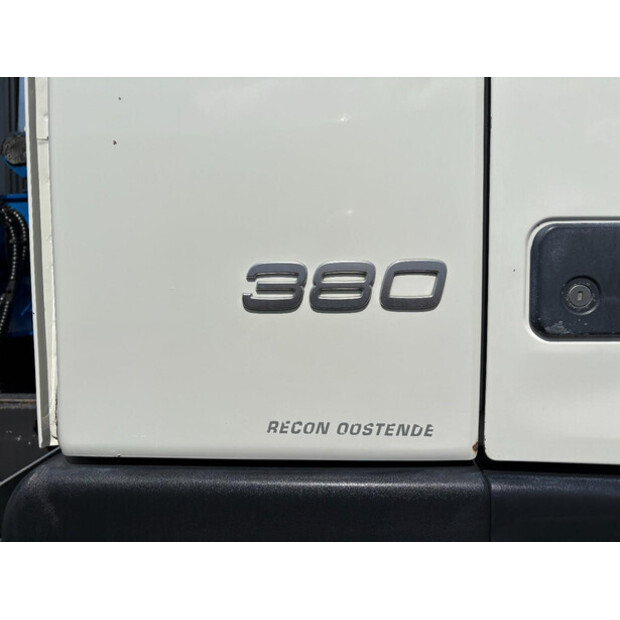 2005 Volvo FM-48873983