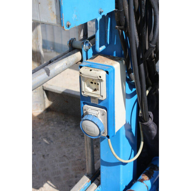2014 EasyLift R160-48874830
