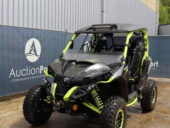 2015-bombardier-can-am-48875289