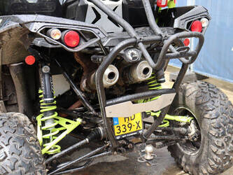 2015-bombardier-can-am-48875297