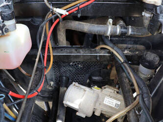2015-bombardier-can-am-48875310