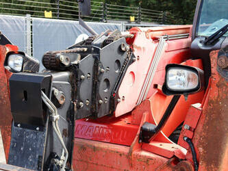 2011-manitou-mt1840-1480518-48875948