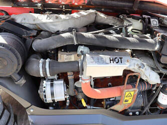 2016-jcb-526-60t-48876066