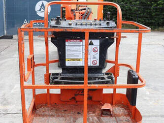 2007-jlg-e300ajp-1480527-48876361