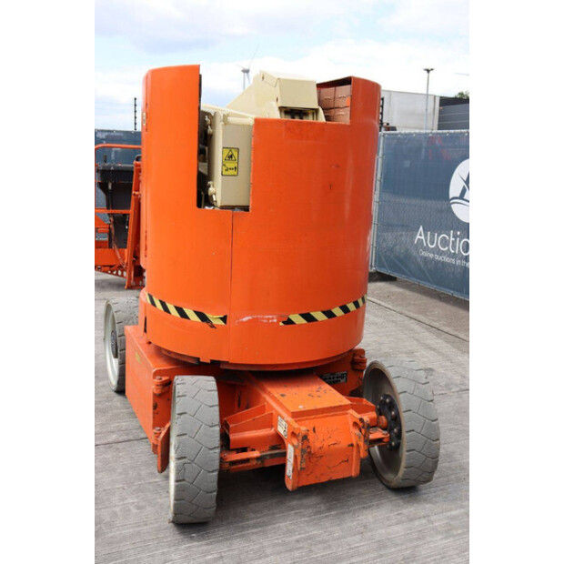 2007 JLG E300AJP-48876377