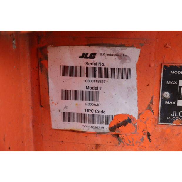 2007 JLG E300AJP-48876379