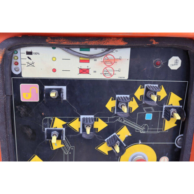 2007 جيه ال جي E300AJP-48876383