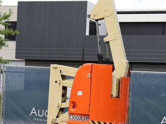2007-jlg-e300ajp-1480527-48876394