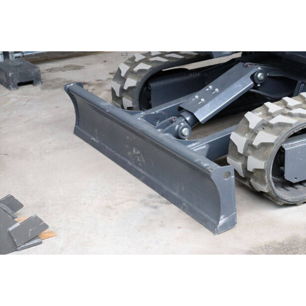 2025 Landward XT25U-48876553