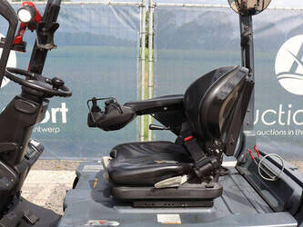 2021-toyota-8fbe18t-1480541-48876850