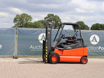 Image de ENGINS DE LEVAGE 2005 Linde E30/03/600
