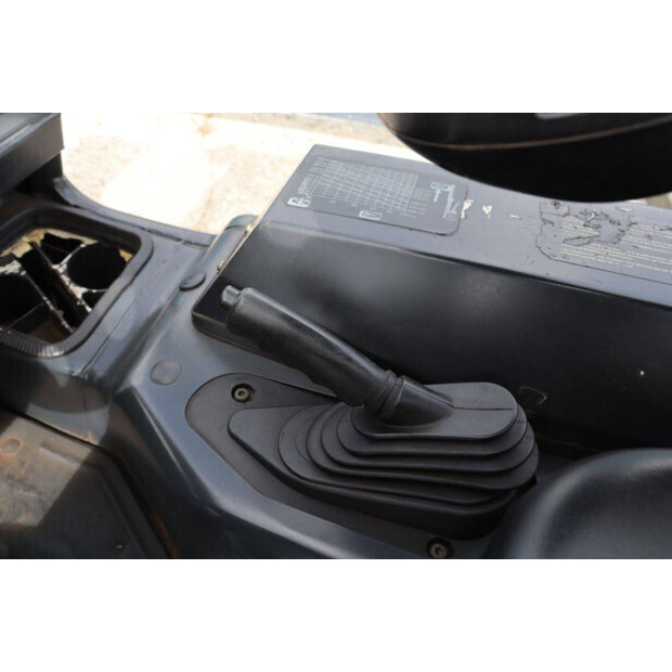 2005 ليندي E30/03/600-48876895