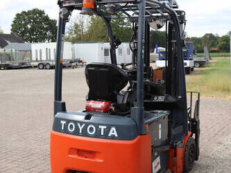 2021-toyota-8fbe18t-1480544-48876950