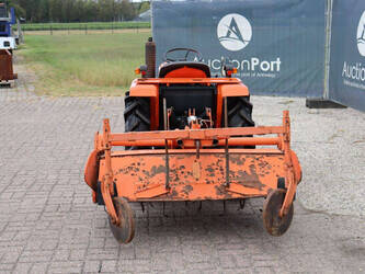 kubota-zb1600-1480547-48877055