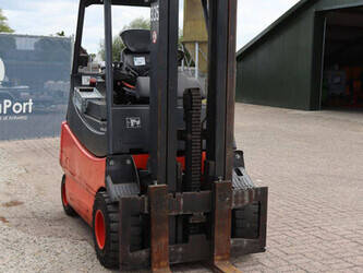 2005-linde-e30-03-600-1480550-48877172