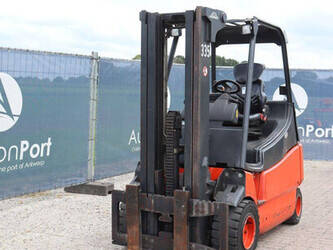 2005-linde-e30-03-600-1480550-48877174