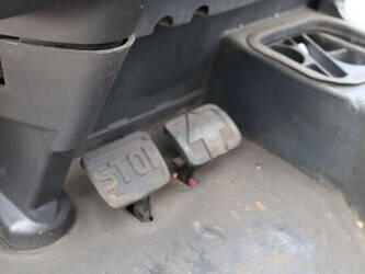 2005-linde-e30-03-600-1480550-48877186
