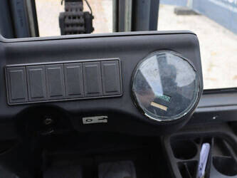 2005-linde-e30-03-600-1480550-48877188