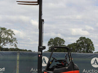 2005-linde-e30-03-600-1480550-48877199