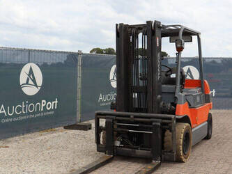 2006-toyota-7fbmf50-1480551-48877210