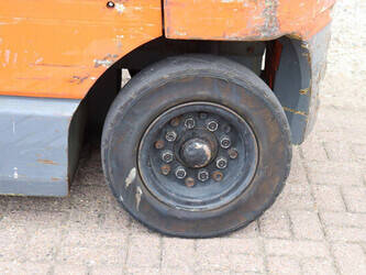 2006-toyota-7fbmf50-1480551-48877215