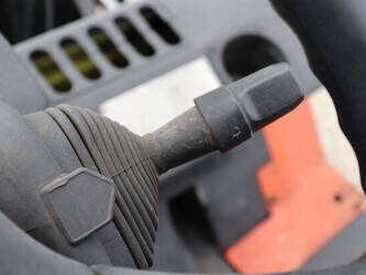 2006-toyota-7fbmf50-1480551-48877226