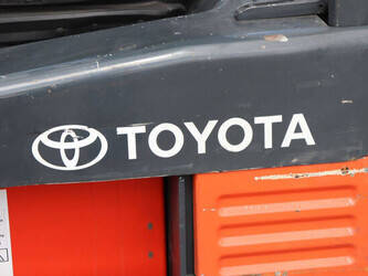 2005-toyota-7fbef15-1480552-48877250
