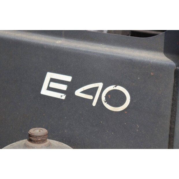 2007 ليندي E40-48877539